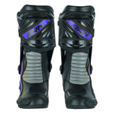 the motorbike boots Durable and Capable.